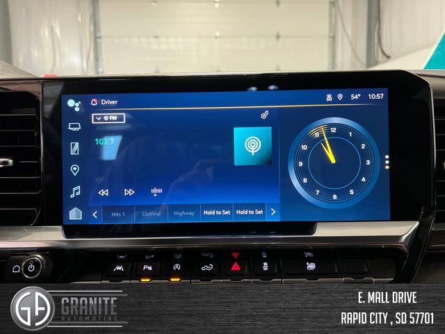 Used 2023 Chevrolet Silverado 1500 High Country image 19