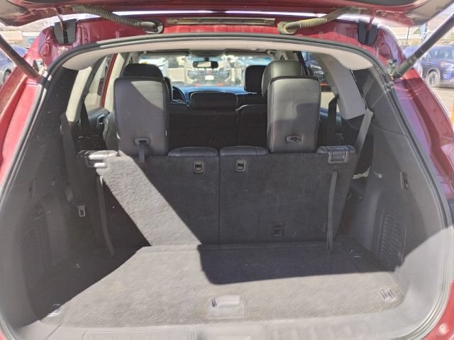 Used 2016 Nissan Pathfinder Platinum w/ Family Entertainment Package AWD/4WD image 10