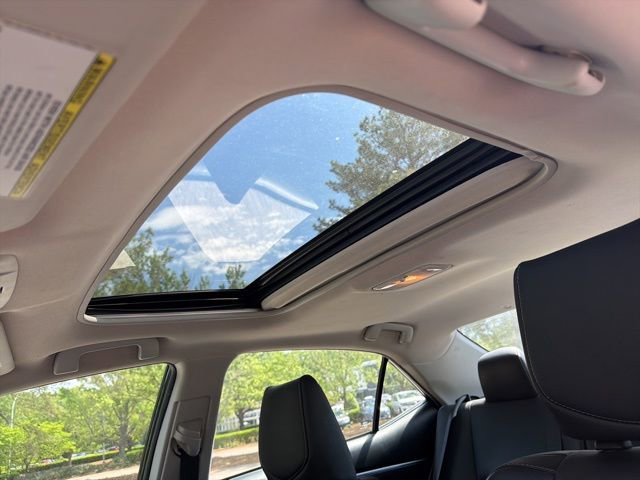 Used 2016 Toyota Corolla S w/ Driver Convenience Package image 21