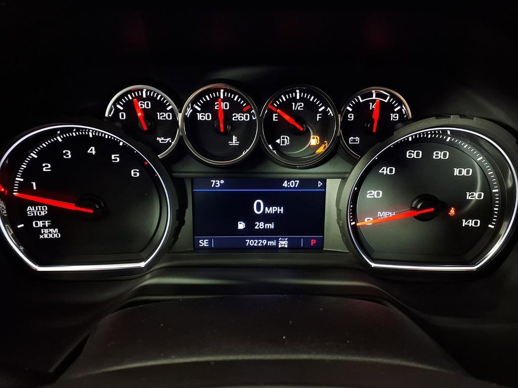 Used 2021 Chevrolet Tahoe LT w/ LT Signature Package image 17