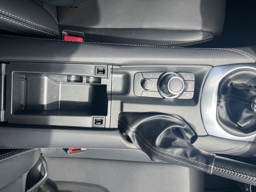 Used 2024 MAZDA MX-5 Miata Grand Touring image 27