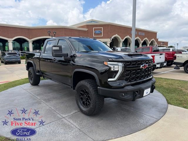 Used 2024 Chevrolet Silverado 2500 ZR2 w/ ZR2 Bison Edition AWD/4WD image 1