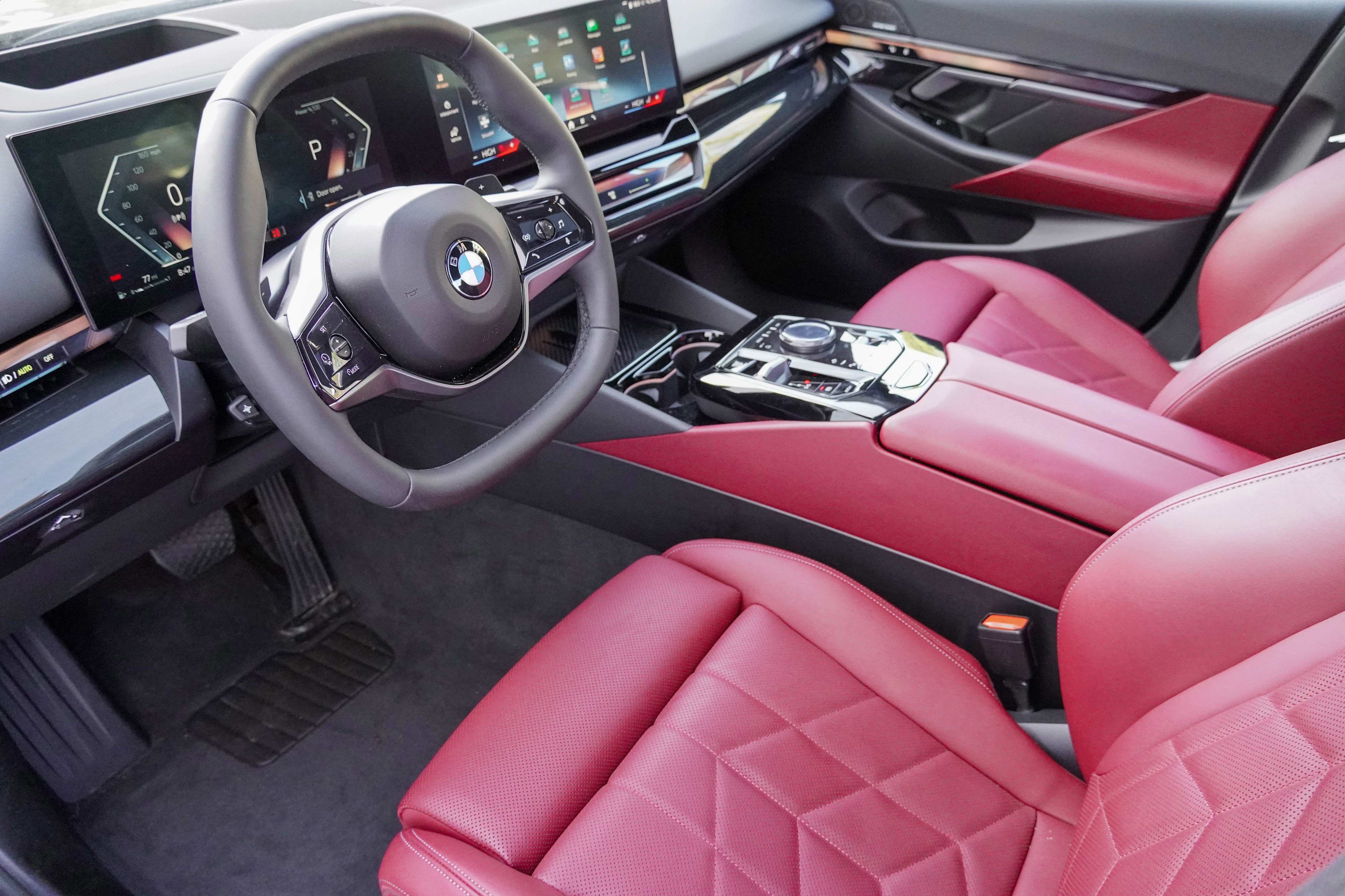 Used 2026 BMW 540i xDrive 540i xDrive image 9