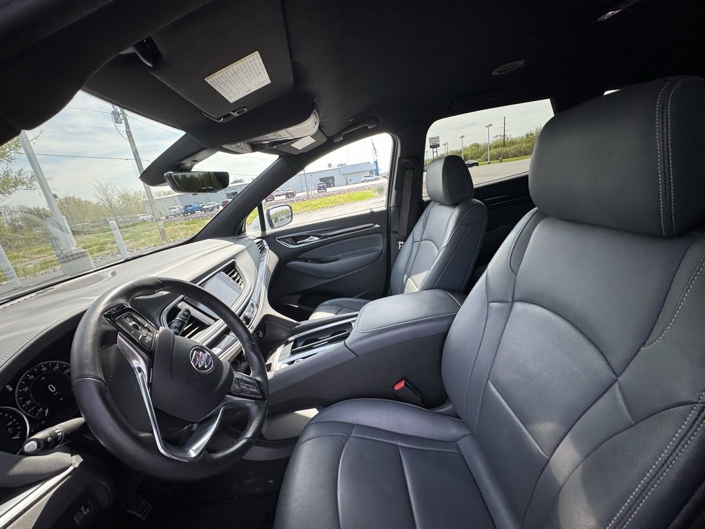 Used 2024 Buick Enclave Premium image 19