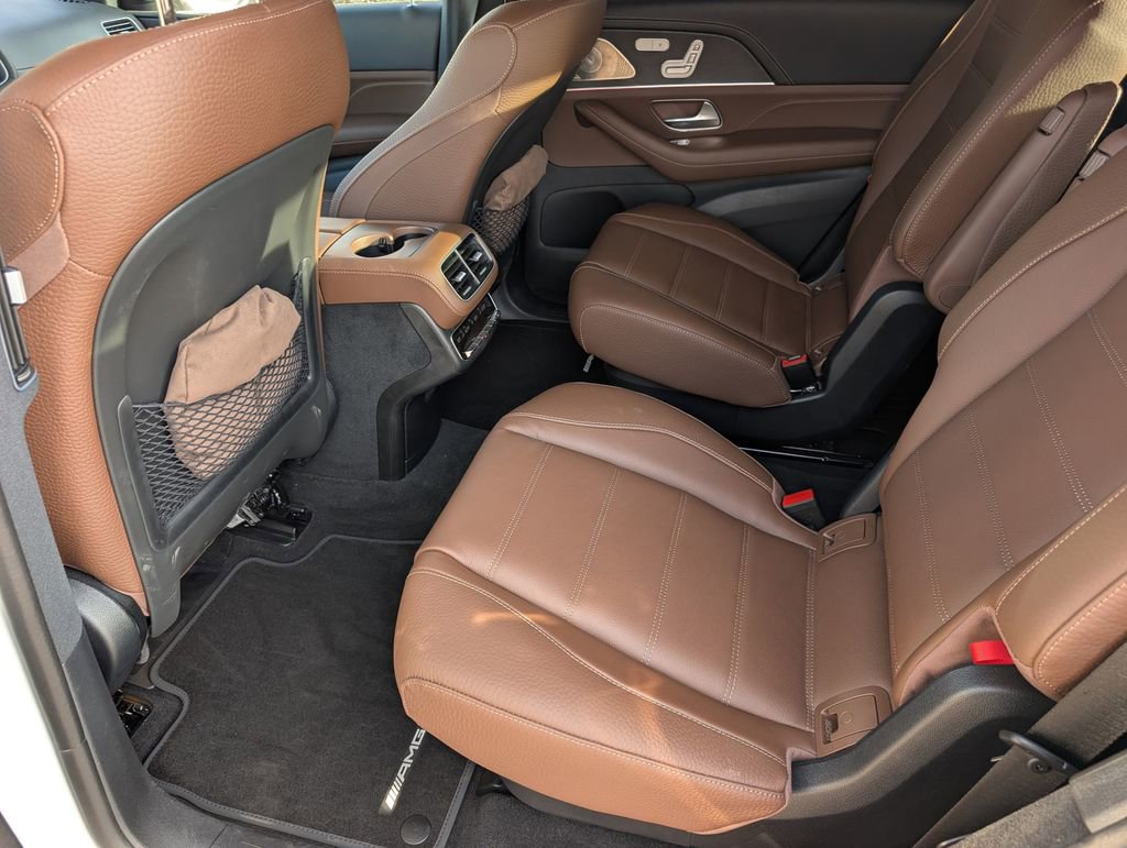 Used 2025 Mercedes-Benz GLS 580 4MATIC image 22