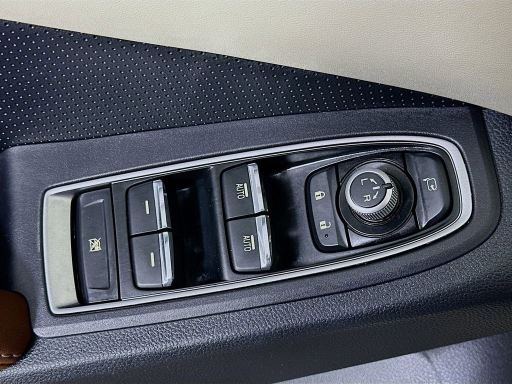 Used 2020 Subaru Ascent Touring image 21