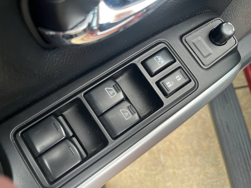 Used 2019 Nissan Titan PRO-4X AWD/4WD image 13