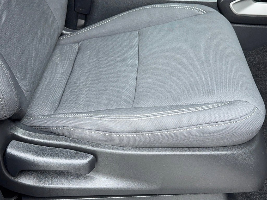 Used 2023 Nissan Frontier SV w/ SV Convenience Package image 46