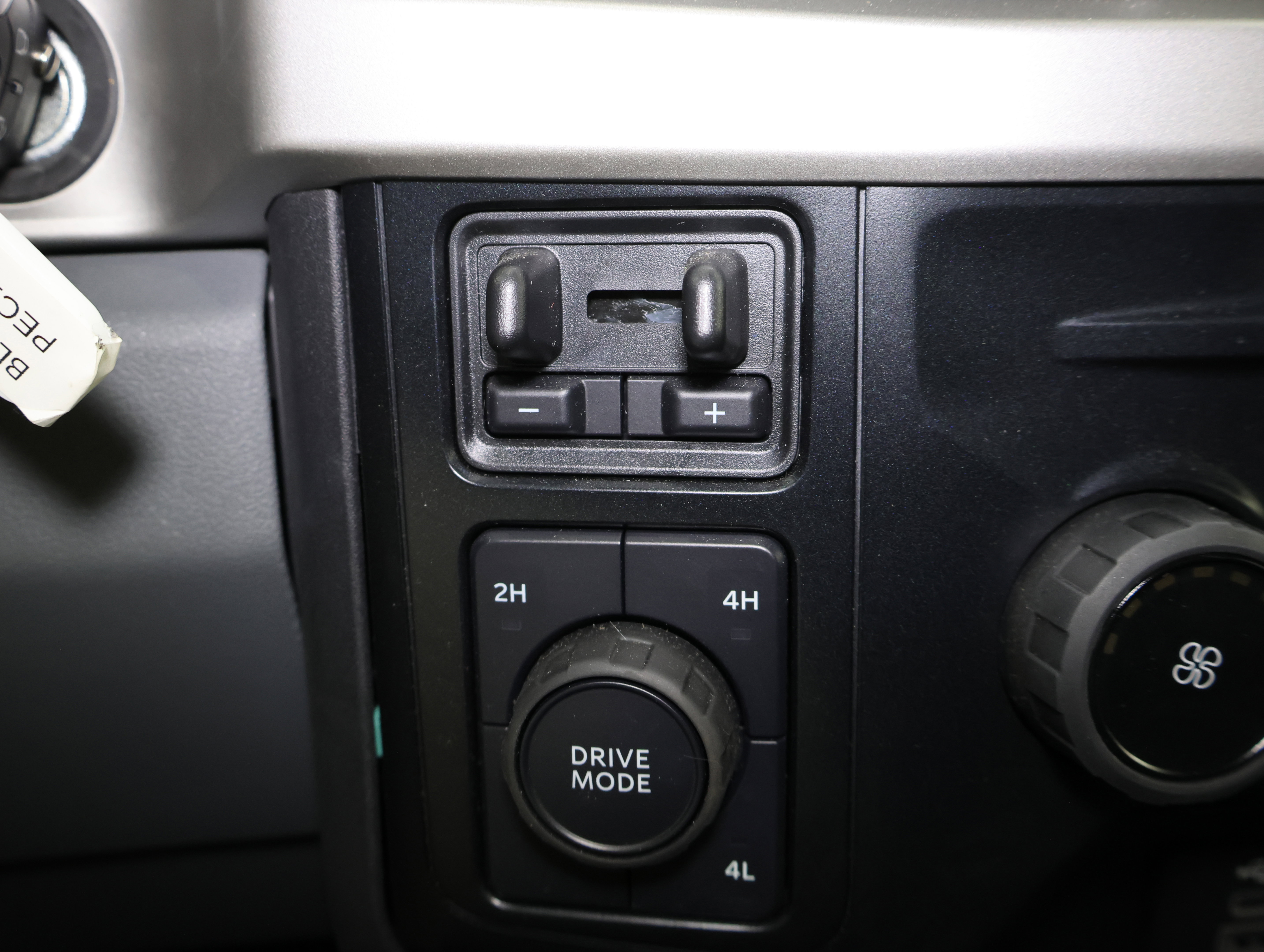 Used 2023 Ford F350 XLT w/ 360-Degree Camera Package image 50