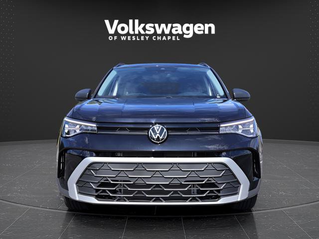 Used 2025 Volkswagen Taos S FWD image 3