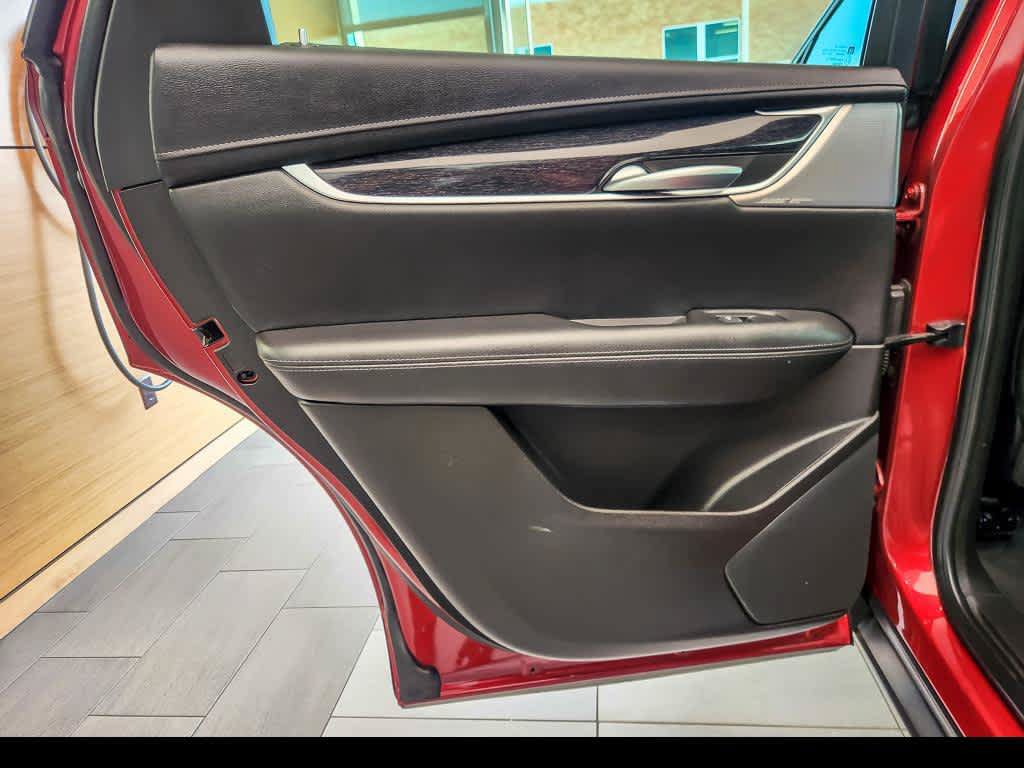 Certified 2023 Cadillac XT5 Premium Luxury AWD/4WD image 22