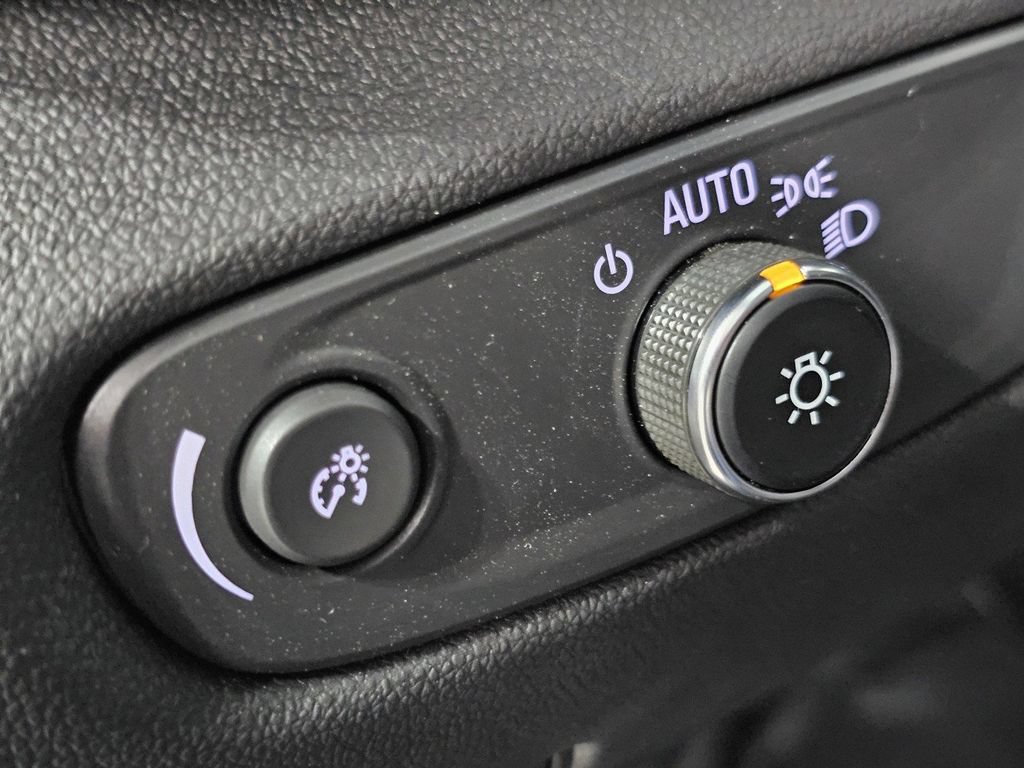 Used 2026 Chevrolet Blazer LT FWD image 30