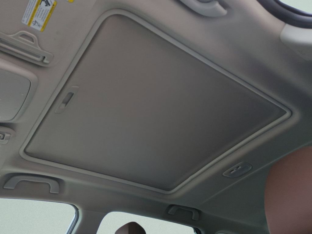 Used 2022 Subaru Forester Touring image 14