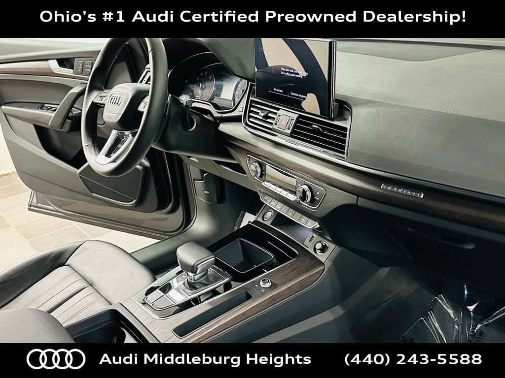 Certified 2023 Audi Q5 2.0T Premium w/ Convenience Package AWD/4WD image 10