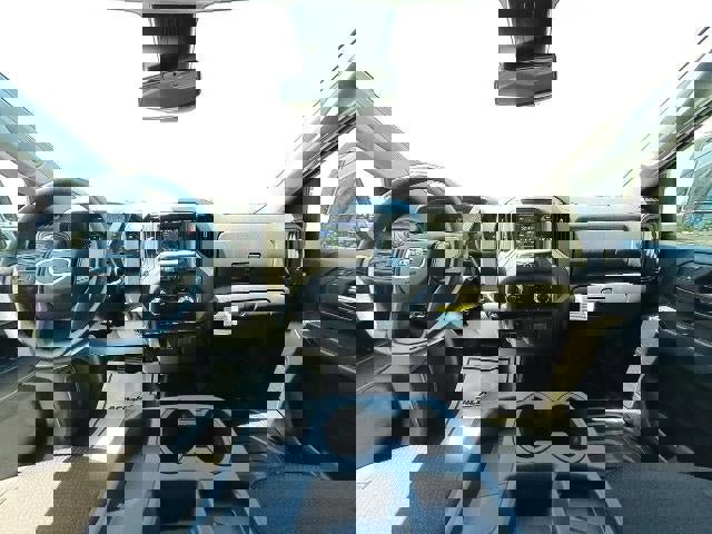 New 2025 GMC Sierra 2500 Pro w/ Convenience Package image 12