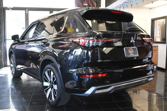 New 2026 Mitsubishi Outlander SEL AWD/4WD image 17