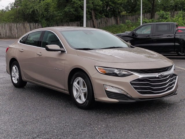 Used 2023 Chevrolet Malibu LT FWD image 3