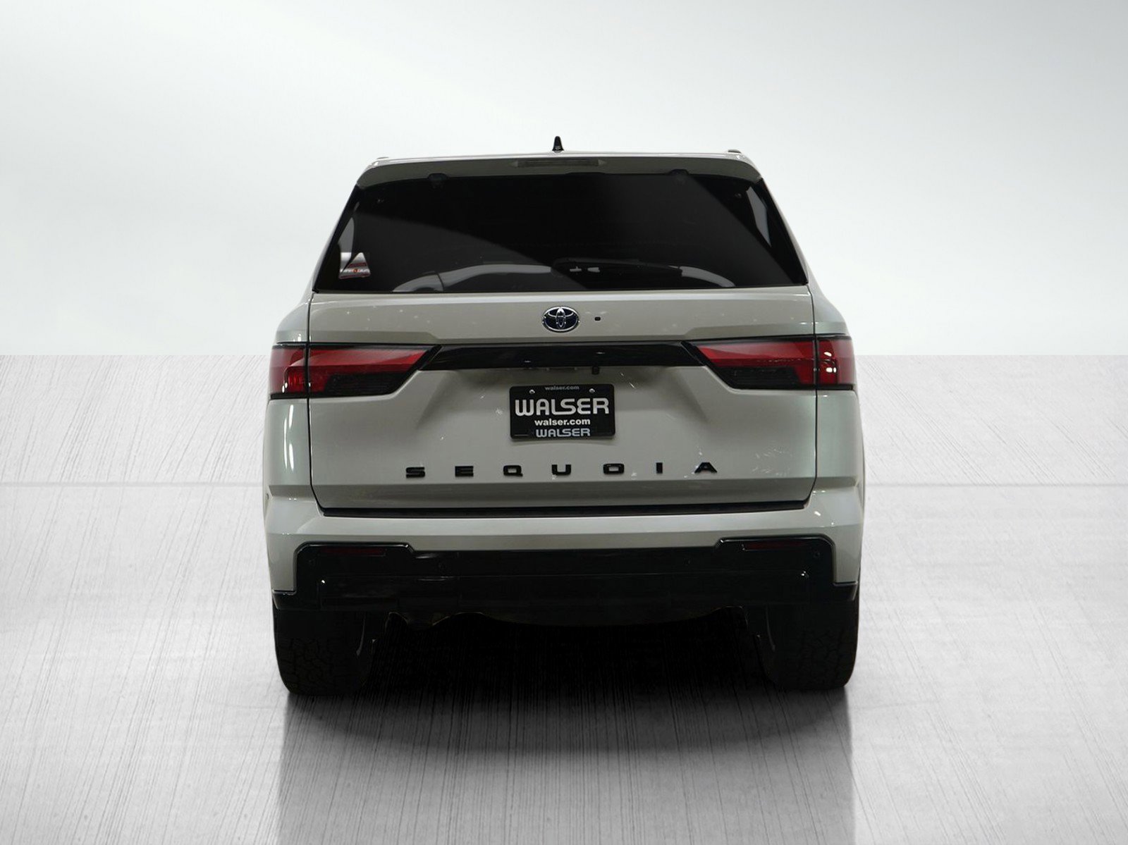 Used 2023 Toyota Sequoia Platinum image 4