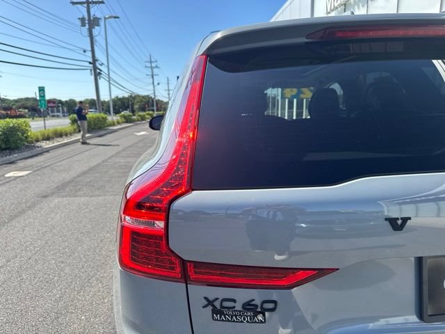 Used 2024 Volvo XC60 B5 Core w/ Protection Package Premier AWD/4WD image 10