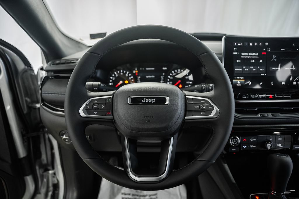 New 2026 Jeep Compass Latitude image 27