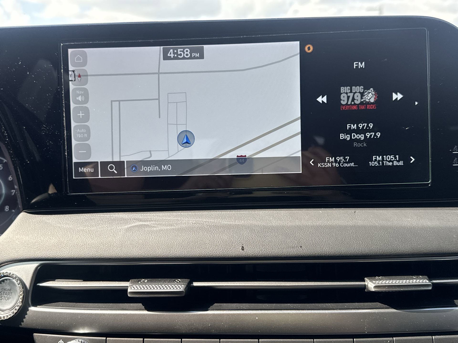 Used 2025 Hyundai Palisade SEL FWD image 16