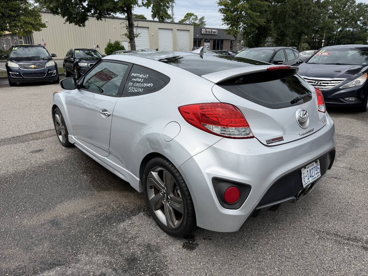 Used 2013 Hyundai Veloster Turbo FWD image 6