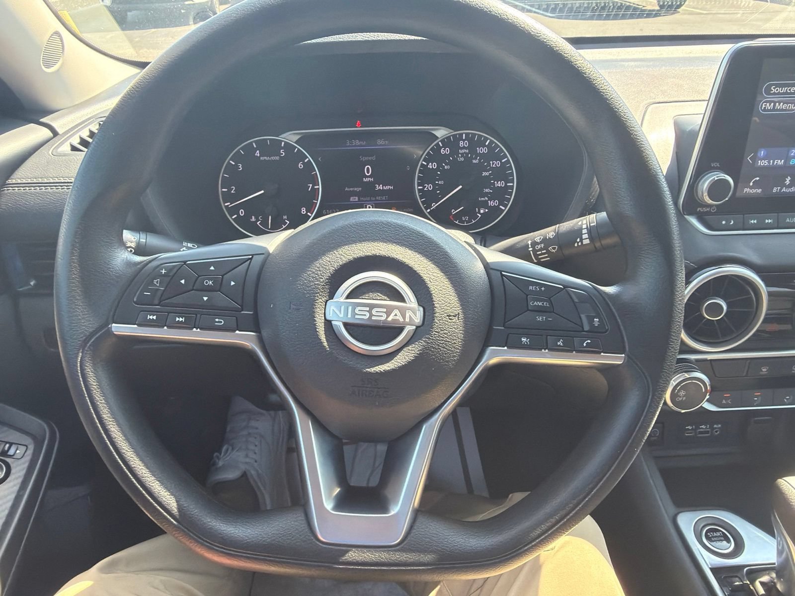 Used 2024 Nissan Sentra SV FWD image 13