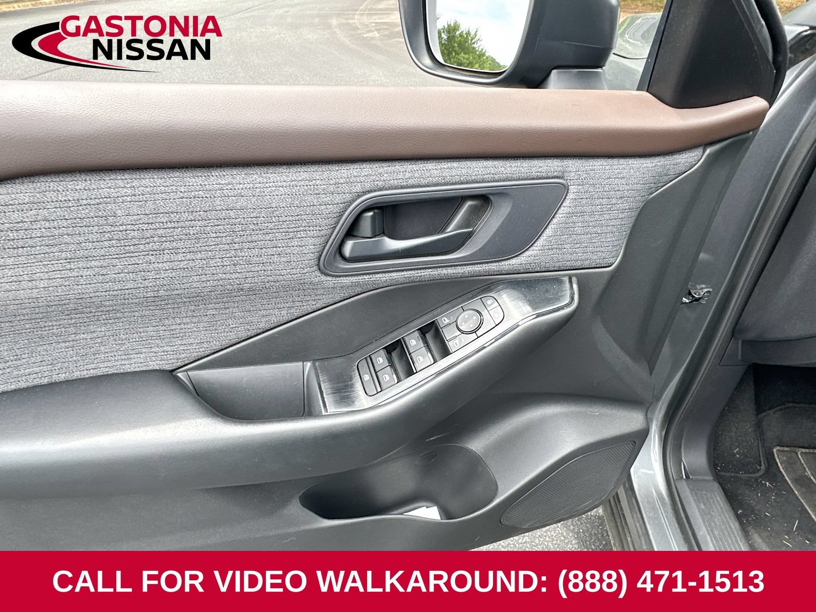 Used 2023 Nissan Rogue S FWD image 7