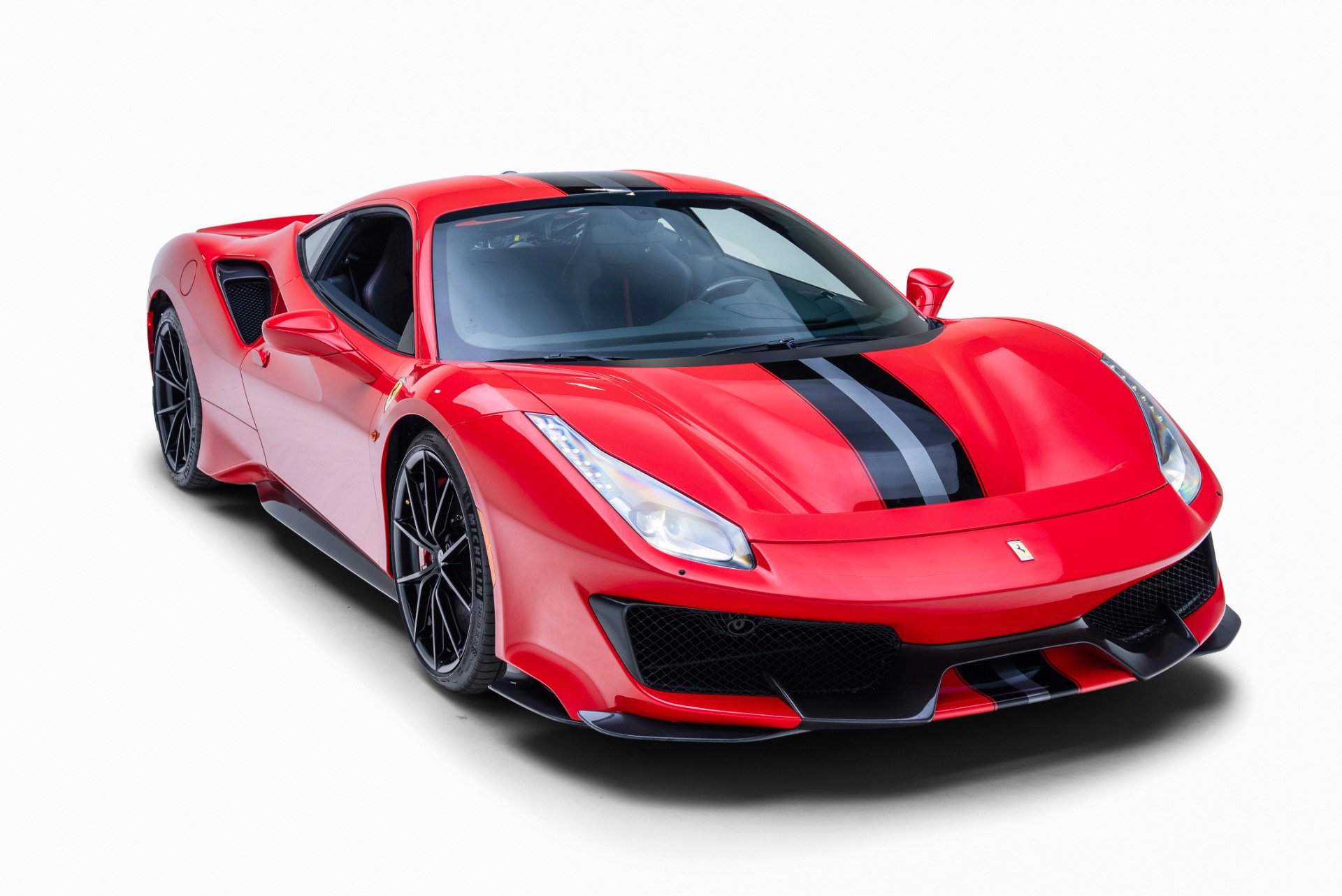 Used 2020 Ferrari 488 Pista Coupe RWD image 10