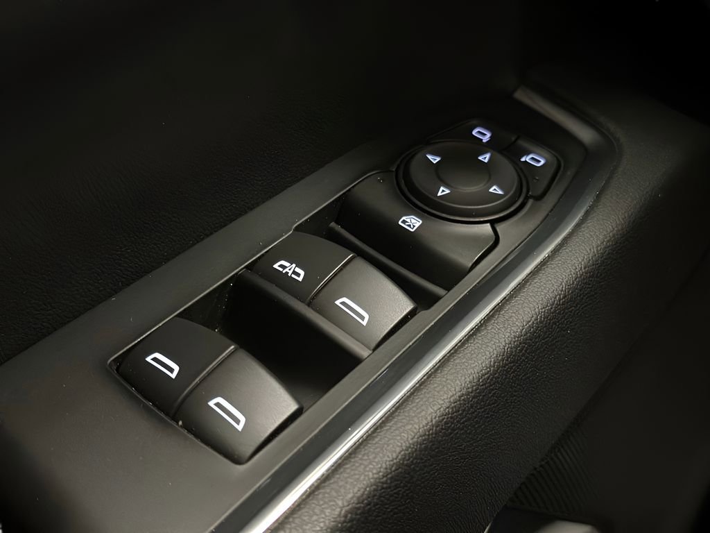 Certified 2023 Chevrolet Silverado 1500 LT image 36