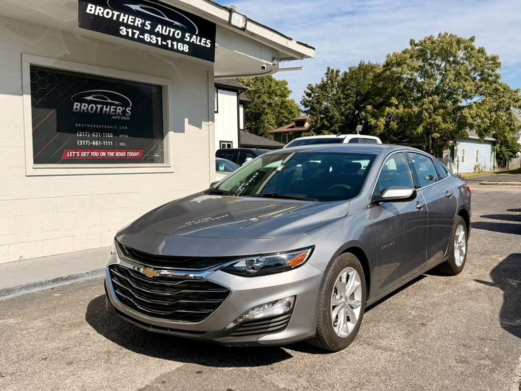 Used 2025 Chevrolet Malibu LT FWD image 5