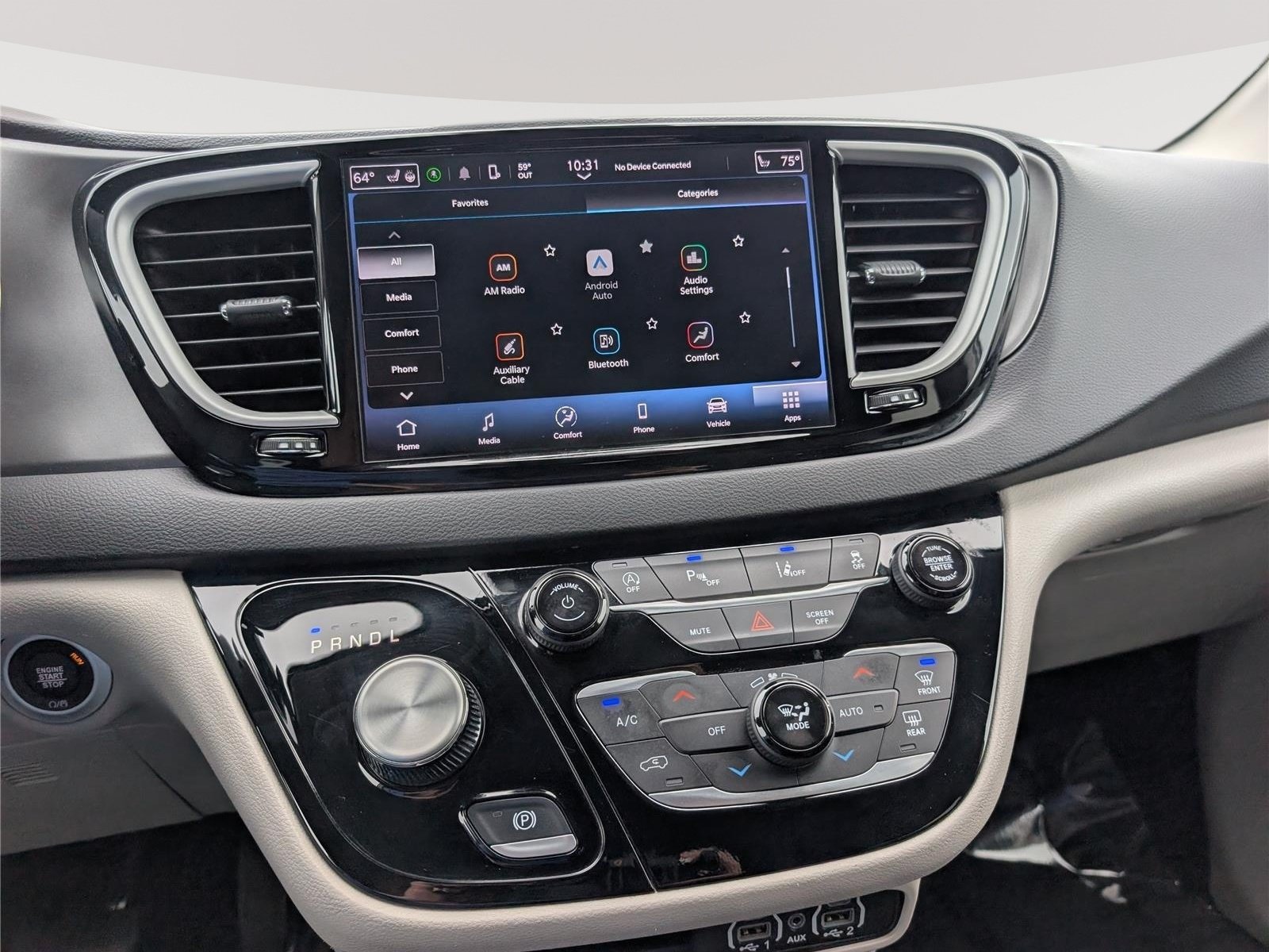 Used 2024 Chrysler Pacifica Touring-L FWD image 28