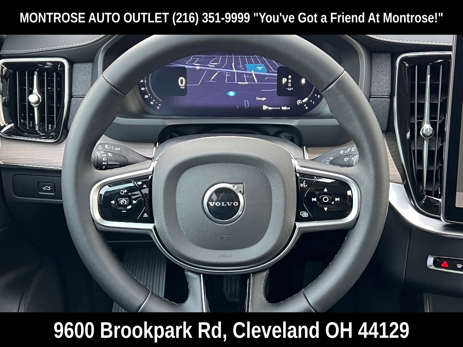 New 2026 Volvo XC90 B5 Plus w/ Protection Package Premier AWD/4WD image 28