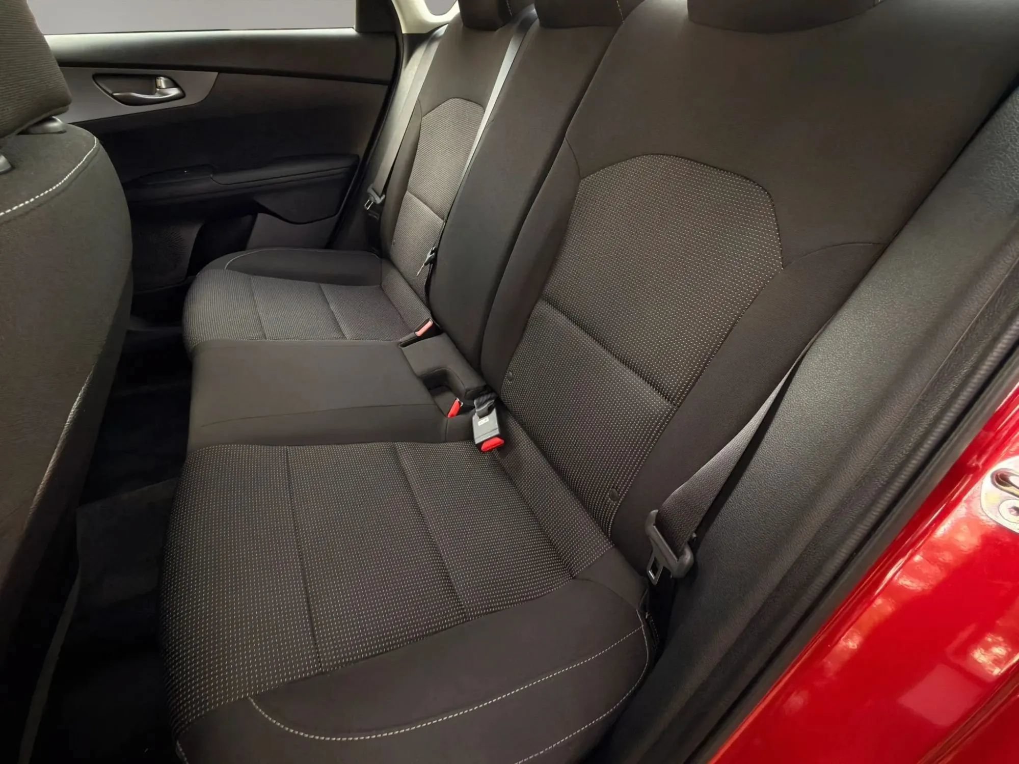 Used 2020 Kia Forte LXS FWD image 15
