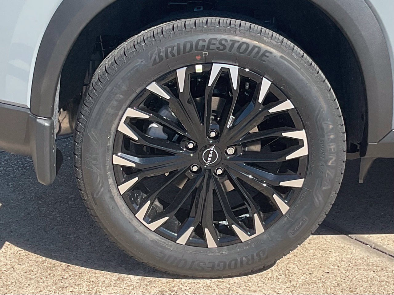 New 2027 Nissan Rogue Dark Armor AWD/4WD image 7