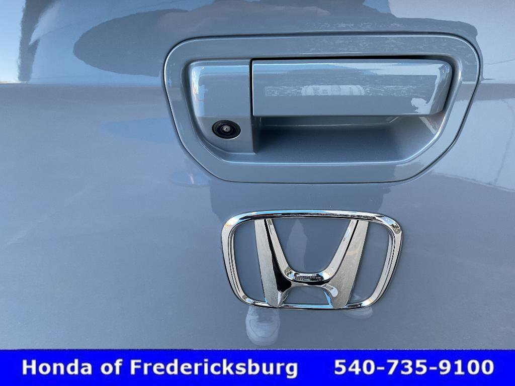 Used 2022 Honda Ridgeline Black Edition image 14