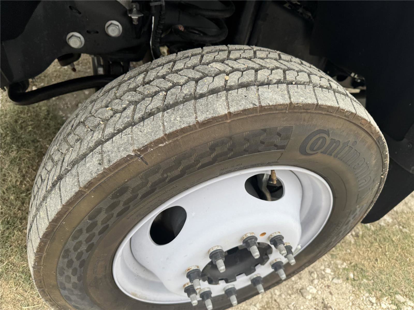 New 2024 Ford F450 XL RWD image 11