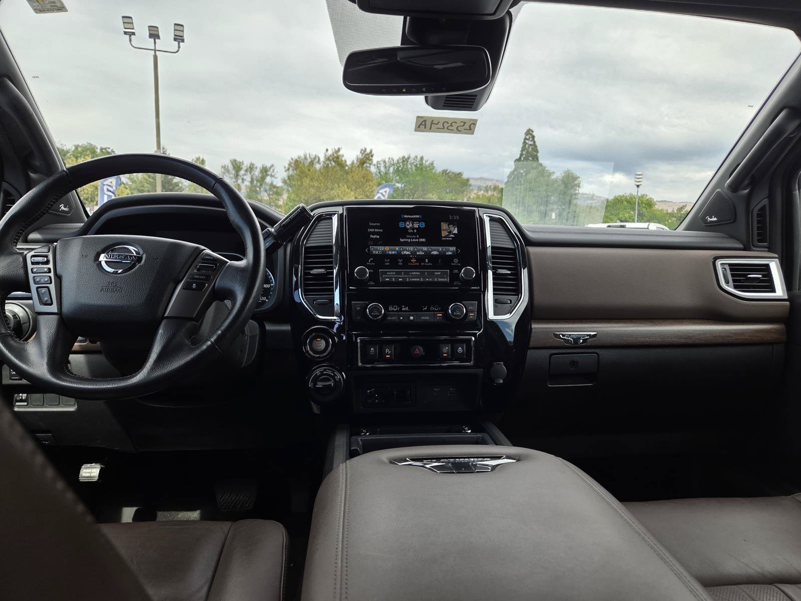 Used 2022 Nissan Titan Platinum Reserve w/ Moonroof Package AWD/4WD image 15