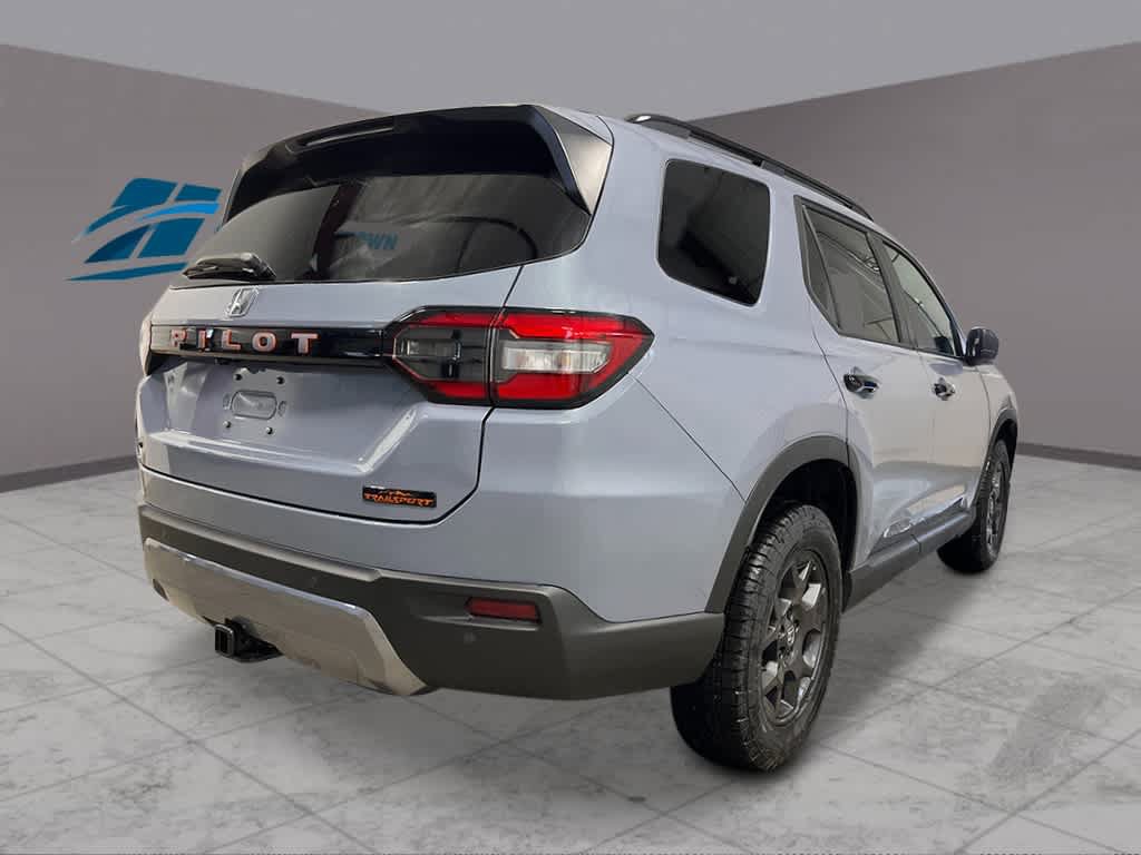 New 2026 Honda Pilot TrailSport image 5