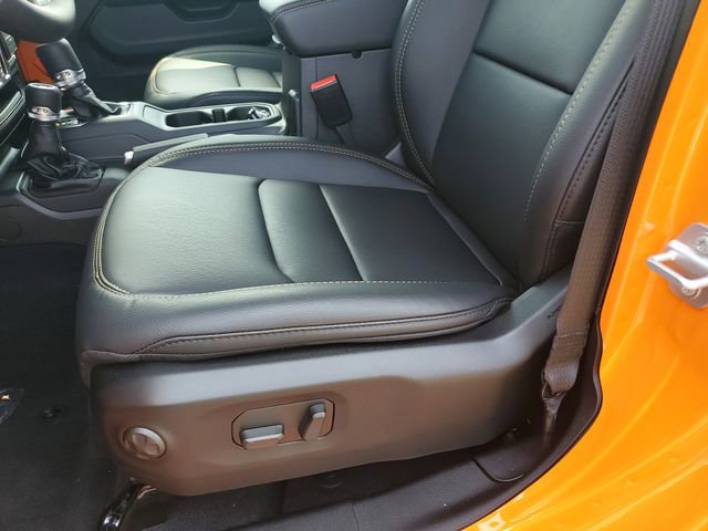 New 2025 Jeep Wrangler Unlimited Sahara image 18