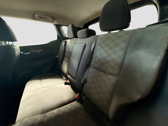Used 2019 Nissan Rogue Sport SV w/ Technology Package AWD/4WD image 23
