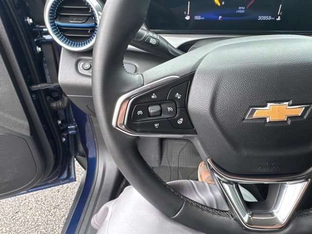 Used 2024 Chevrolet Trax LT w/ Driver Confidence Package FWD image 19
