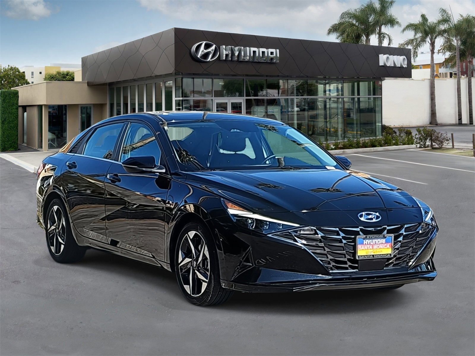 Certified 2023 Hyundai Elantra Limited w/ Cargo Package