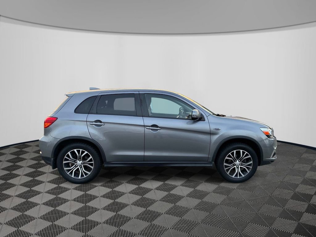 Used 2019 Mitsubishi Outlander Sport SE image 8