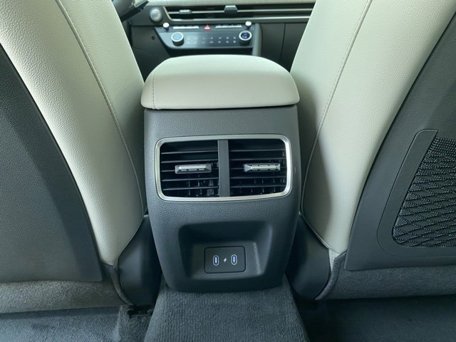 New 2025 Hyundai Sonata Limited image 25