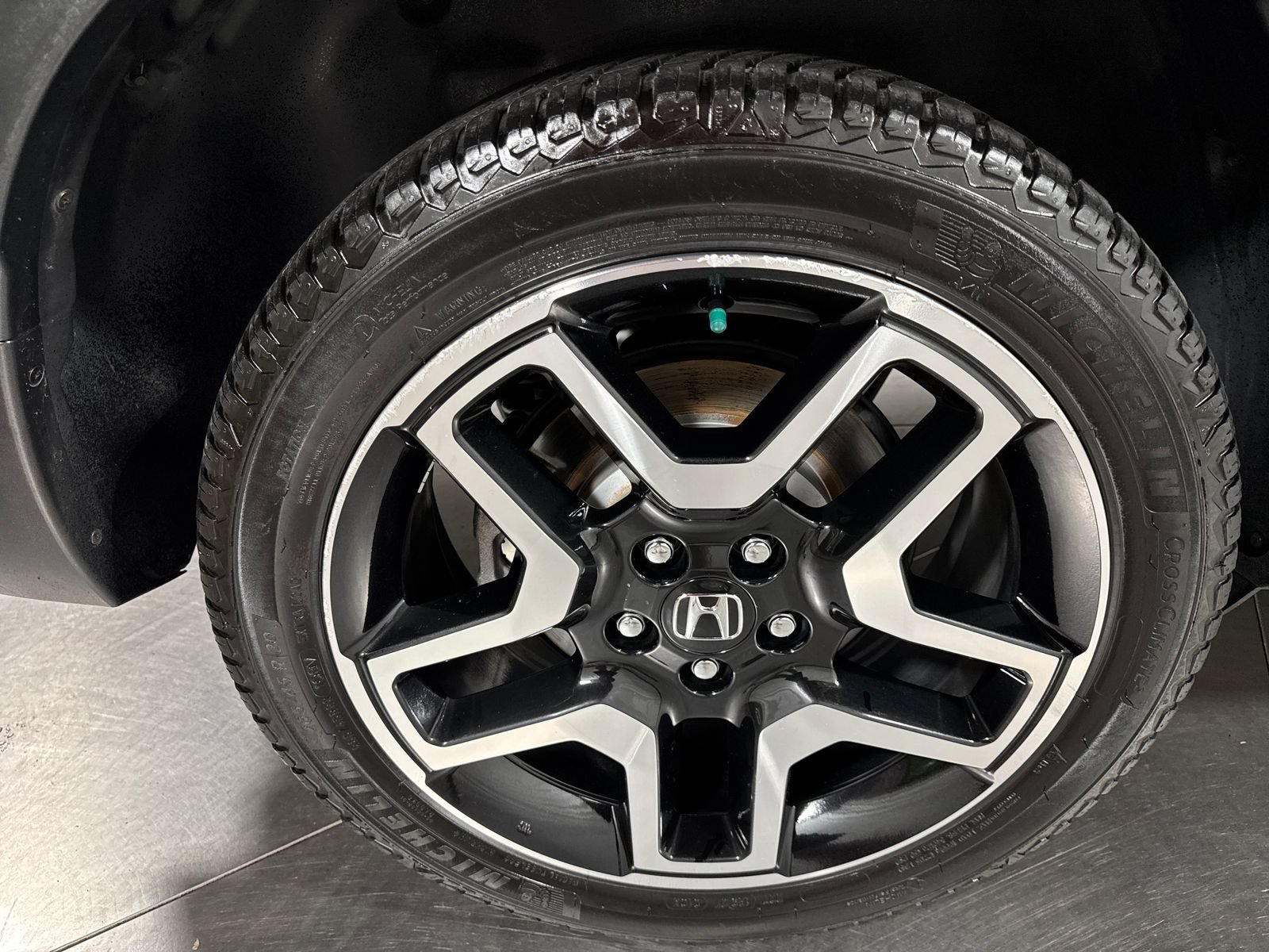 Certified 2023 Honda Passport Elite image 30