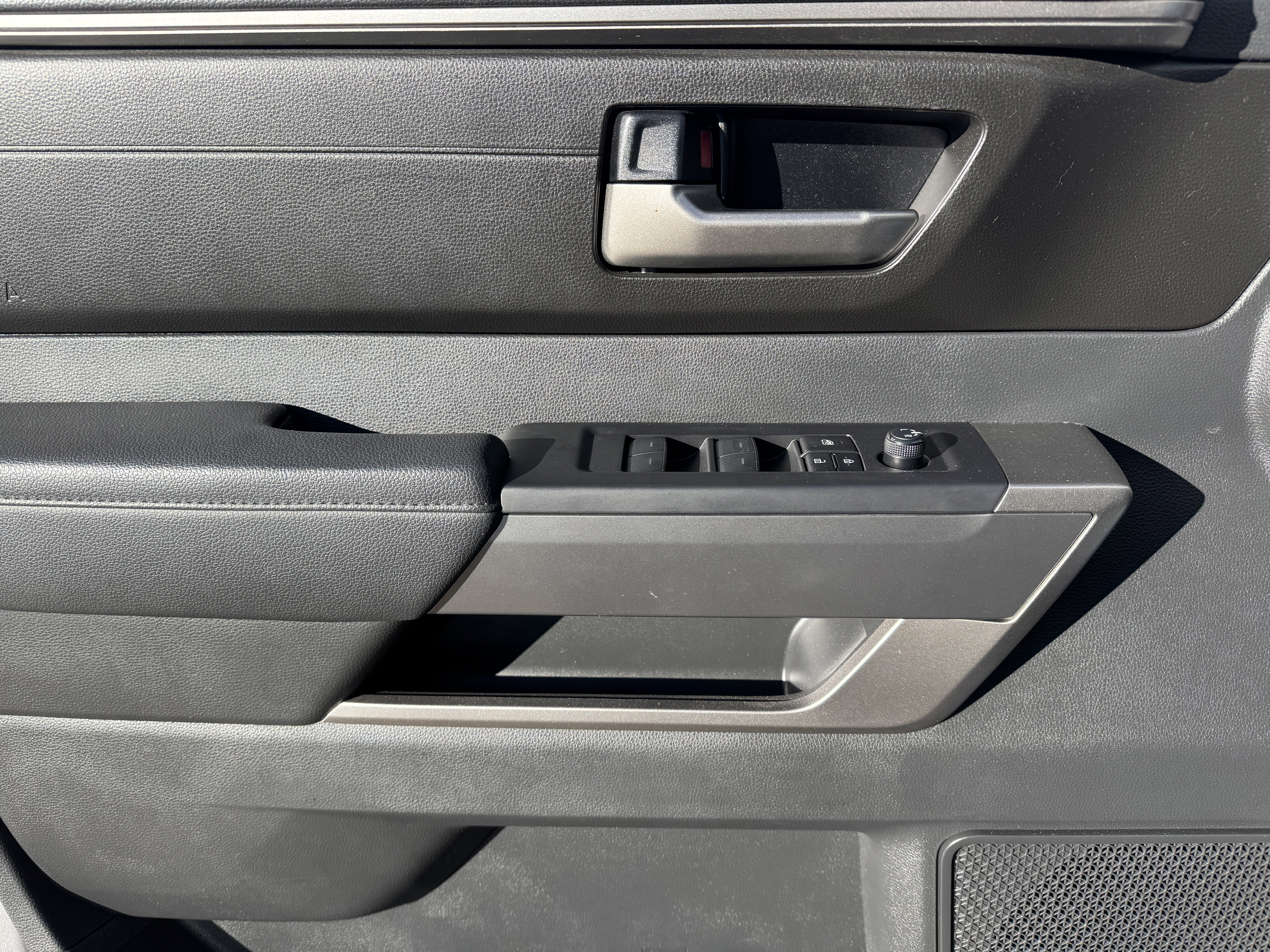 Used 2024 Toyota Tundra SR5 image 9