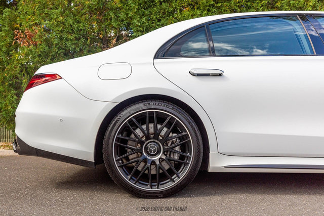 Used 2024 Mercedes-Benz S 63 AMG S image 10