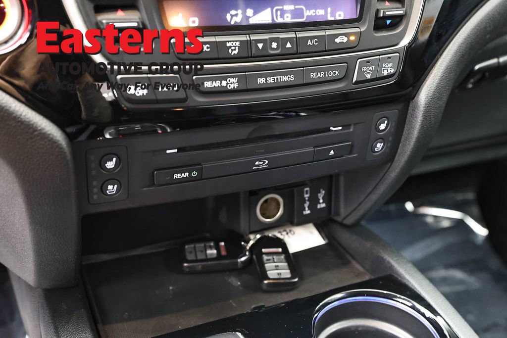 Used 2017 Honda Pilot Elite image 20