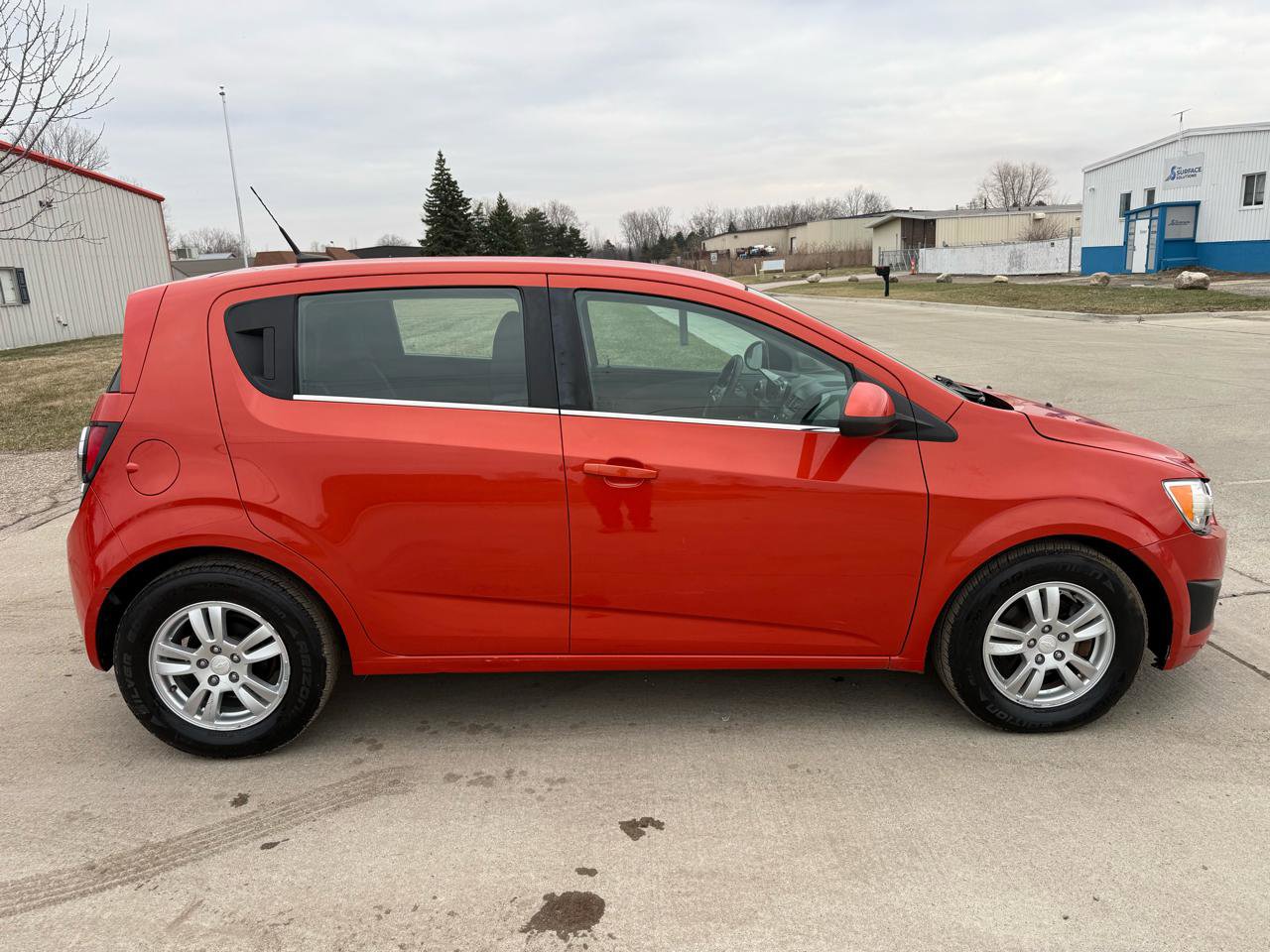 Used 2012 Chevrolet Sonic LT FWD image 4